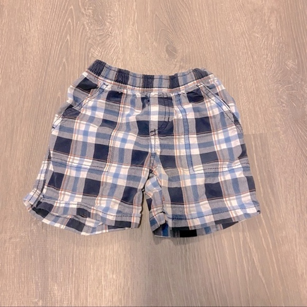 The Children’s place plaid boy shorts with adjustable waistband 18-24M EUC